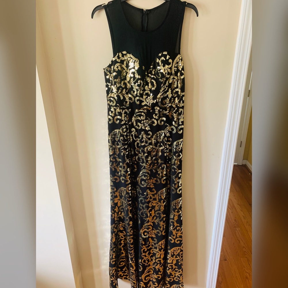 Beautiful Gold and black evening Gown